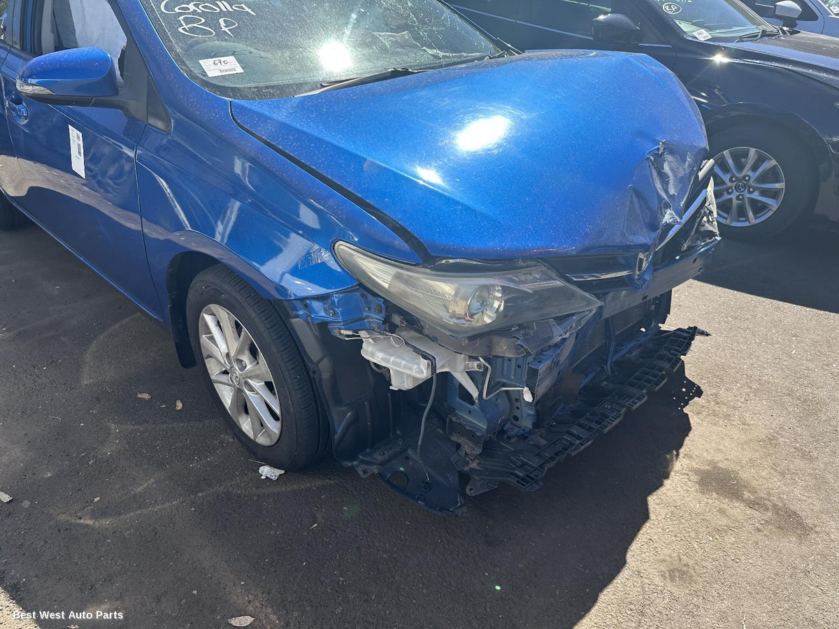 2013 TOYOTA COROLLA Left Front Window Reg/Motor