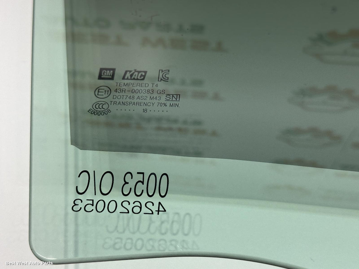 2018 HOLDEN TRAX Right Front Door Window