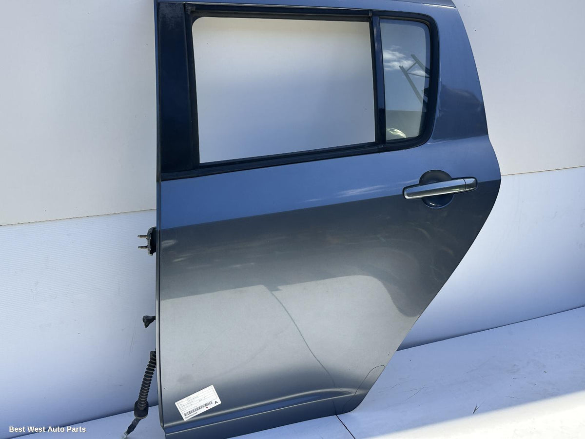 2005 SUZUKI SWIFT Left Rear Door/Sliding