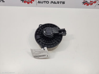 2016 MAZDA 3 Heater Fan Motor