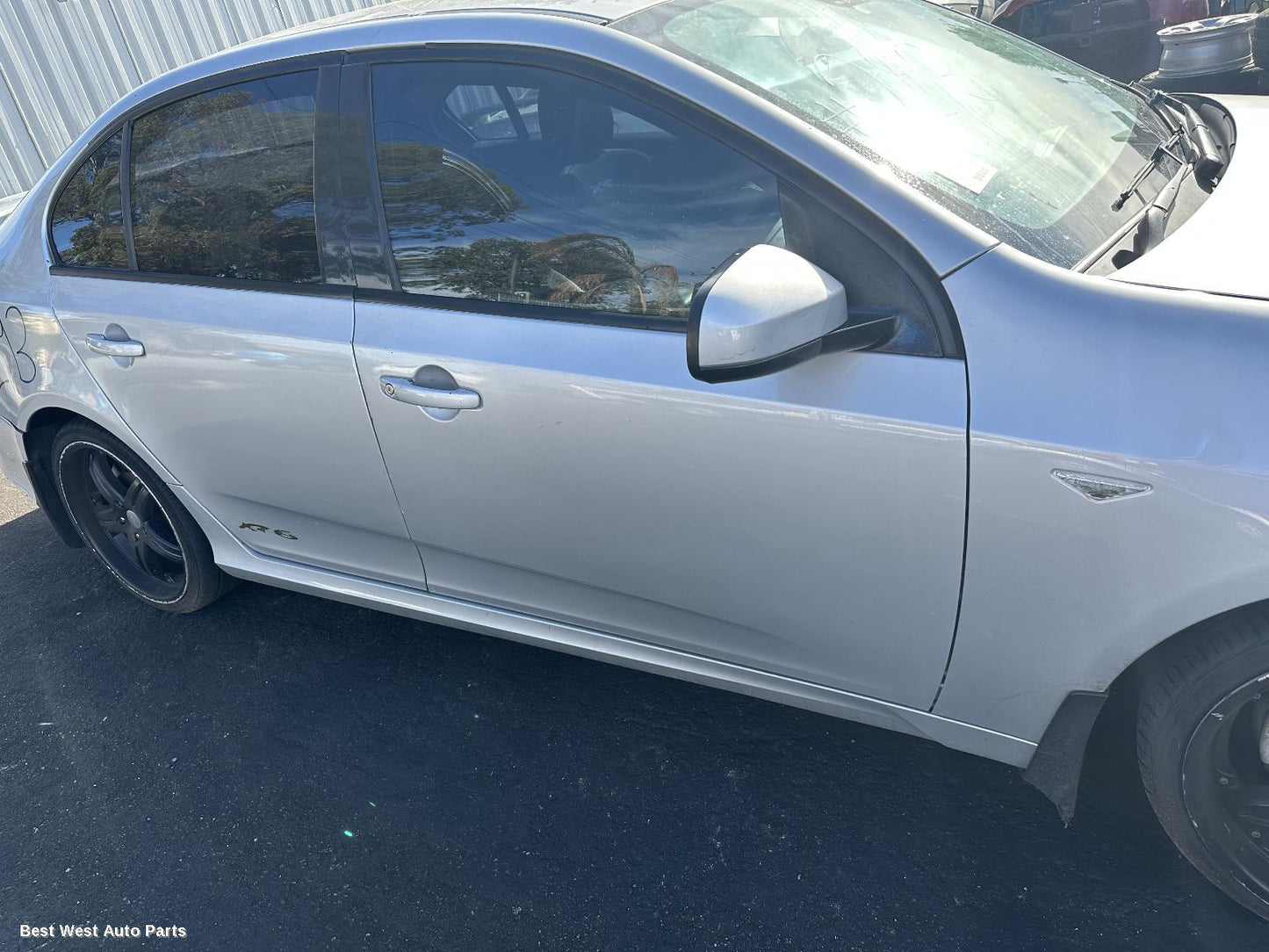 2012 FORD FALCON Right Front Door