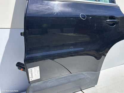 2010 VOLKSWAGEN TIGUAN Left Rear Door/Sliding