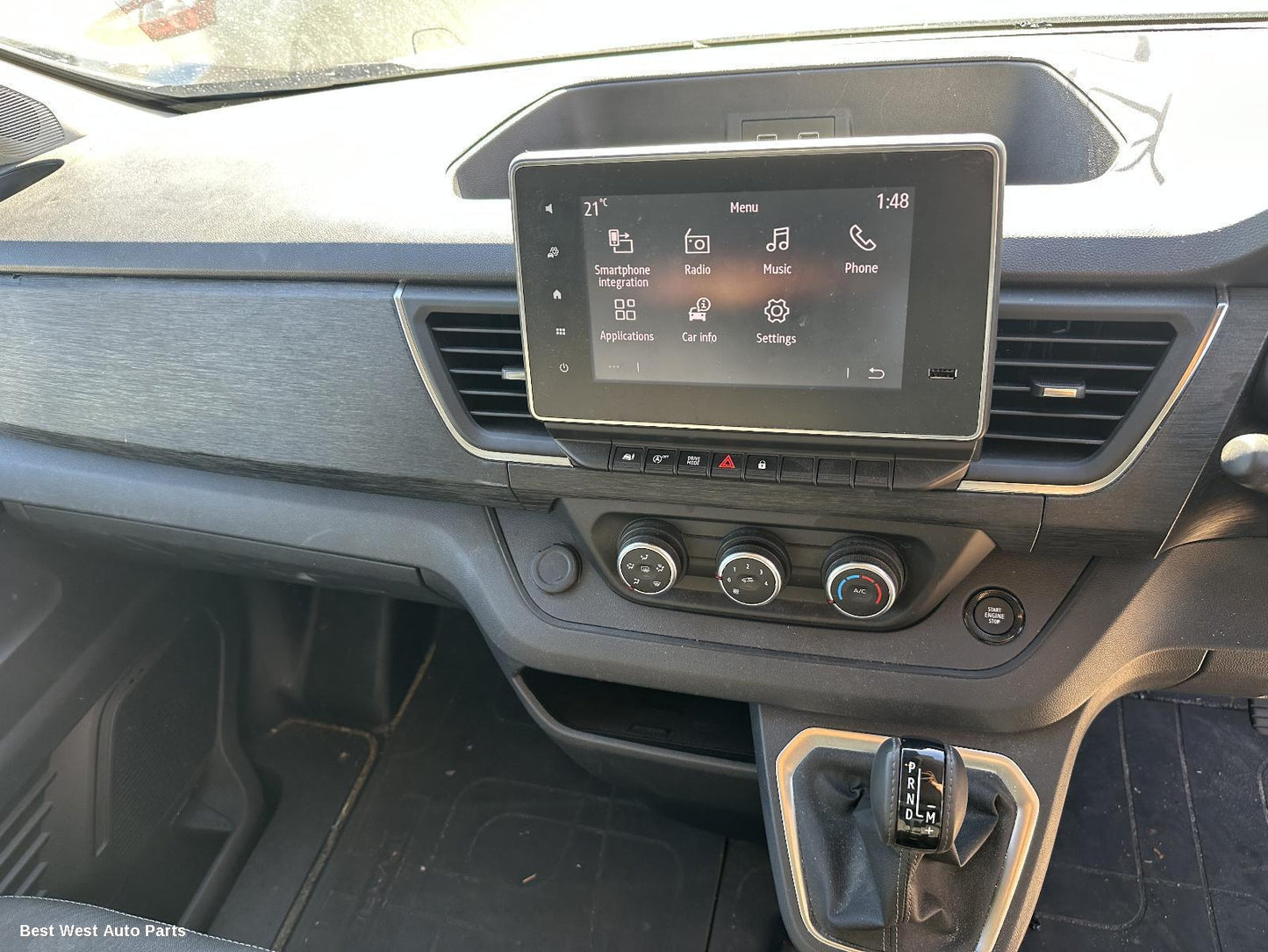 2024 RENAULT TRAFIC Radio/Cd/Dvd/Sat/Tv