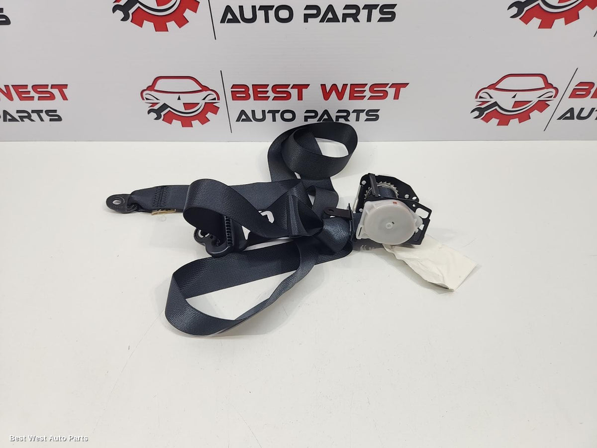2015 MITSUBISHI TRITON Seatbelt/Stalk