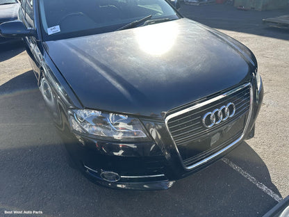 2011 AUDI A3 Left Front Door