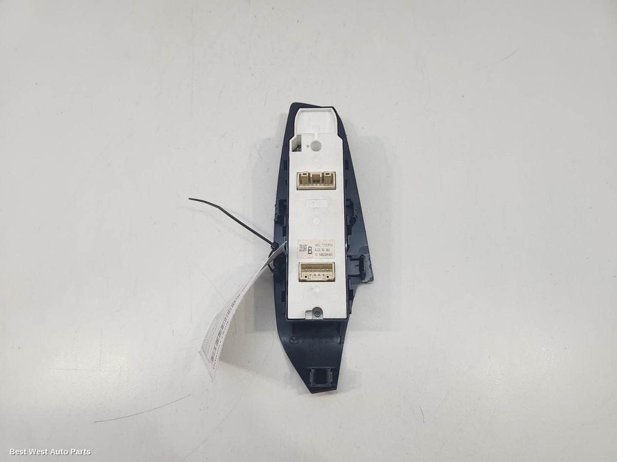 2018 MAZDA 3 Pwr Dr Wind Switch
