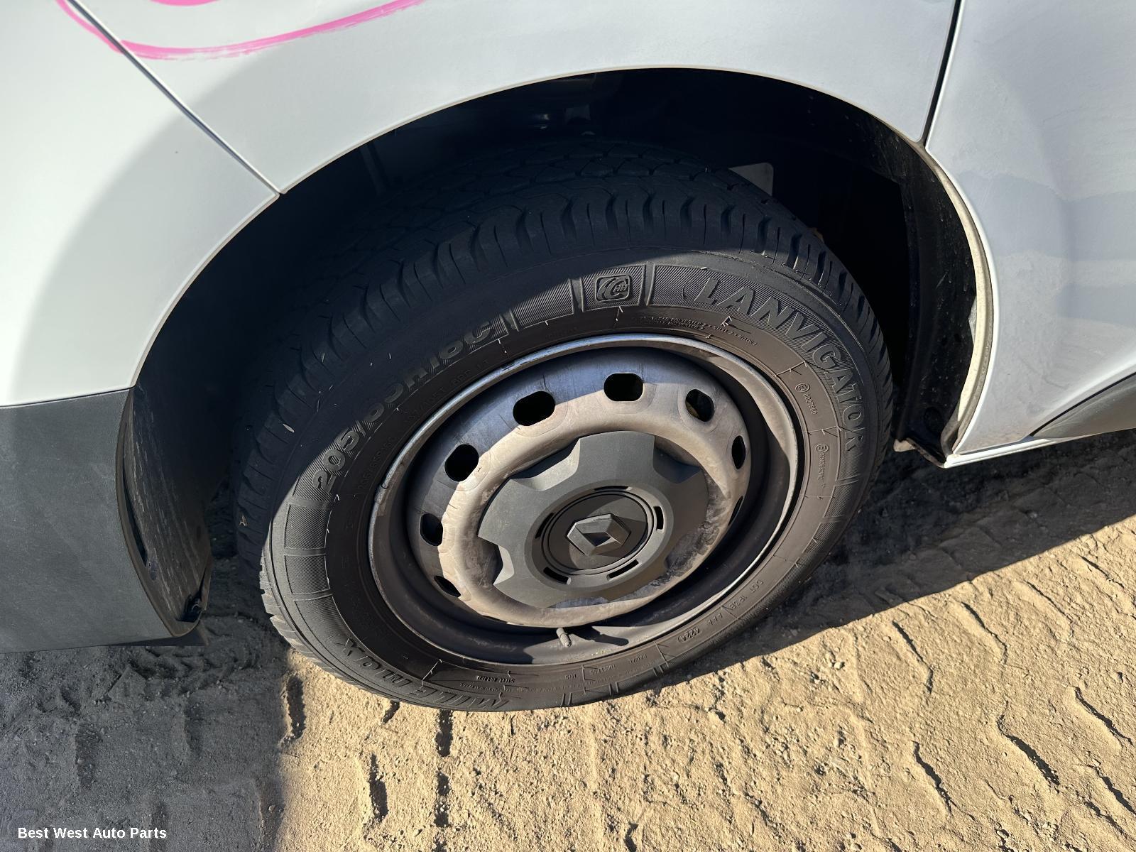 2024 RENAULT TRAFIC Wheel Standard/Steel