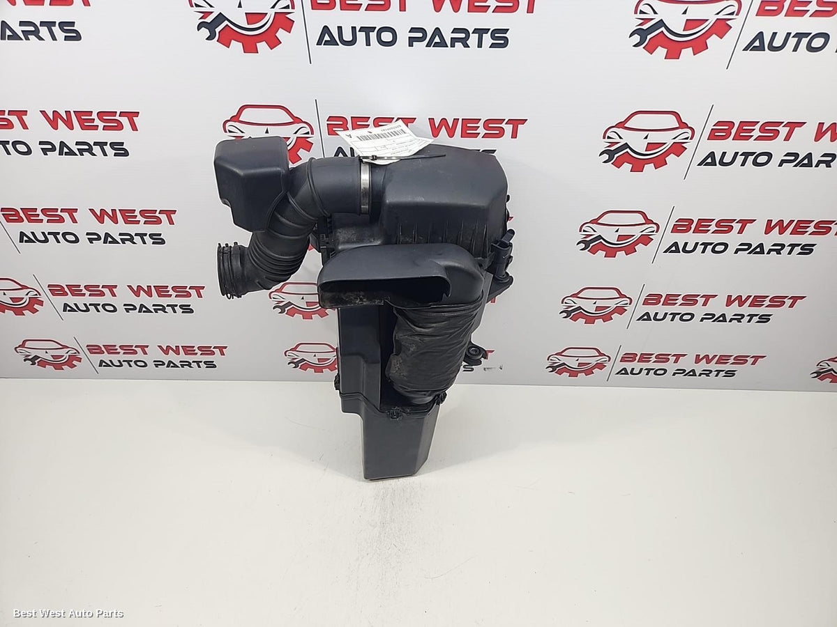 2013 HYUNDAI I20 Air Cleaner/Box