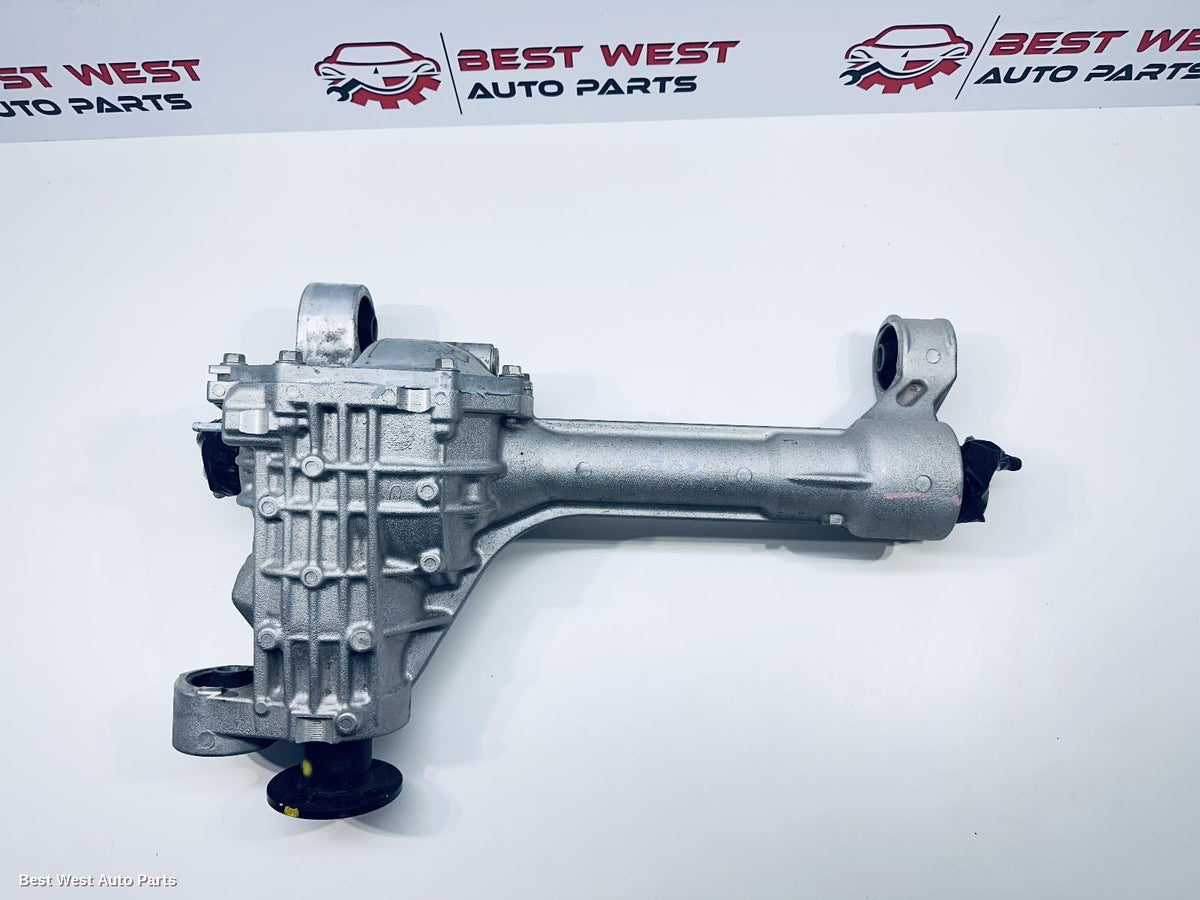 2024 NISSAN NAVARA Differential Centre