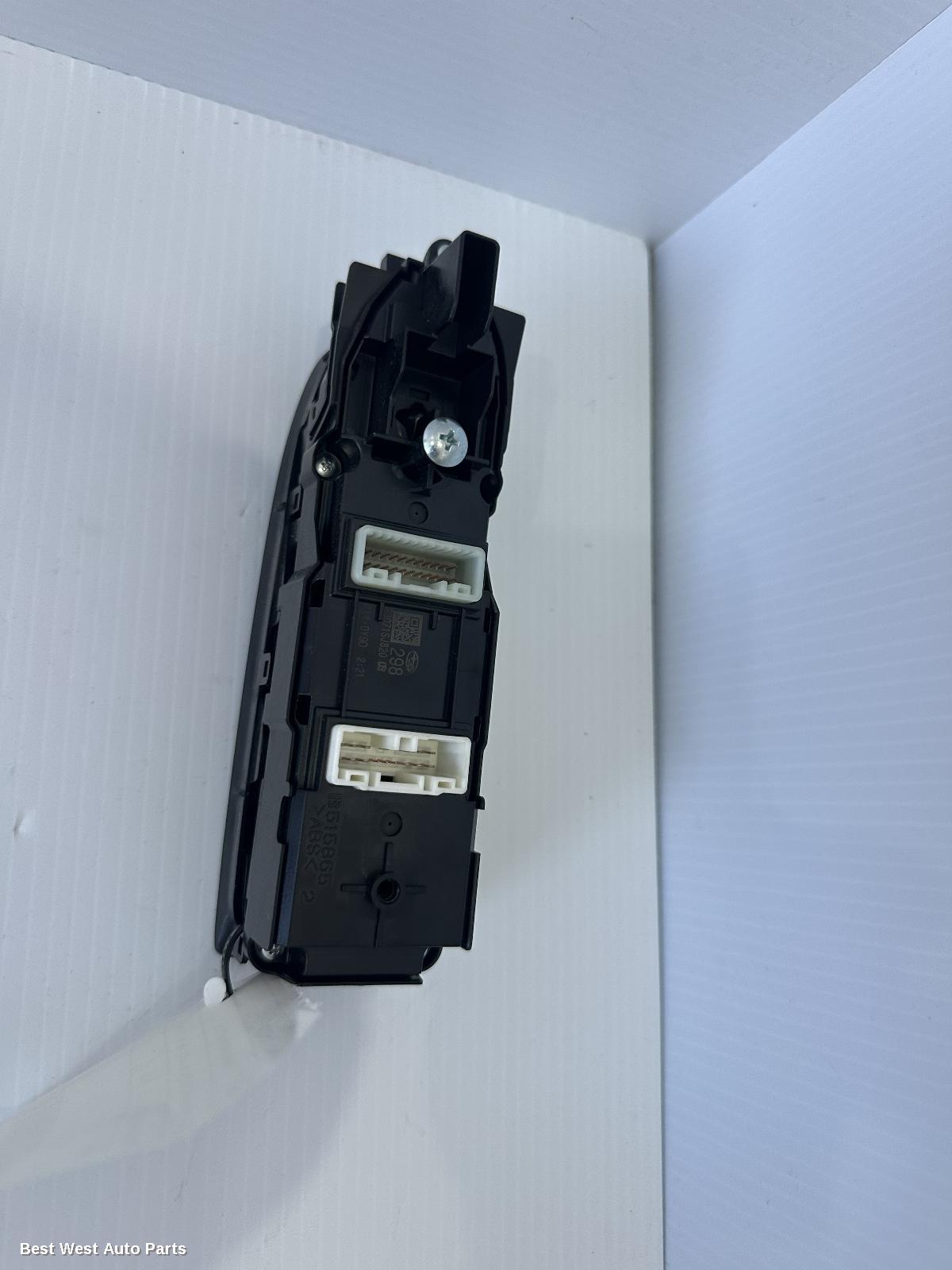 2020 SUBARU FORESTER Pwr Dr Wind Switch