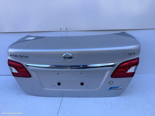 2015 NISSAN PULSAR Bootlid/Tailgate
