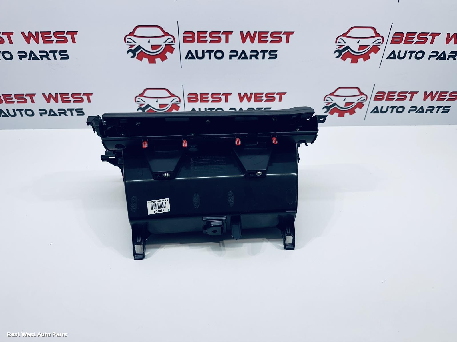 2024 MITSUBISHI TRITON Glove Box