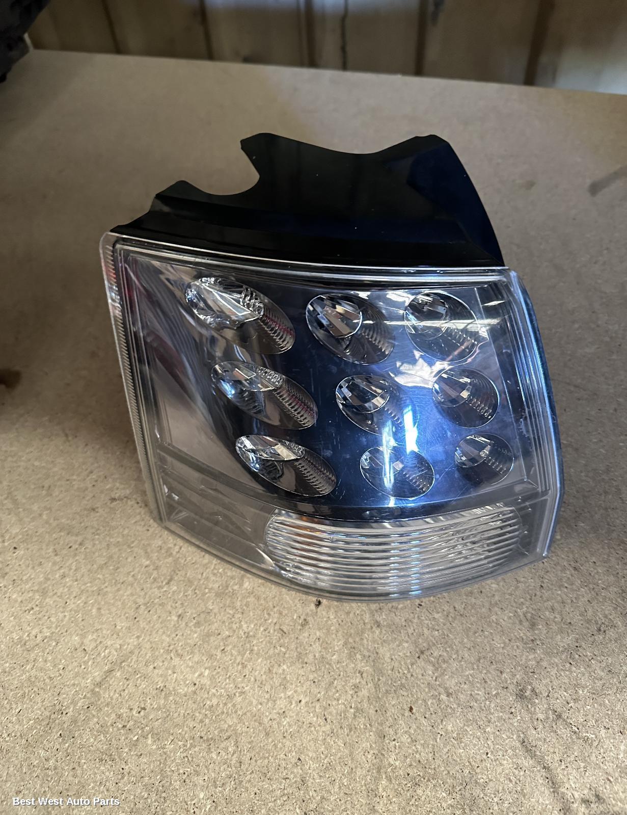 2010 MITSUBISHI OUTLANDER Left Taillight