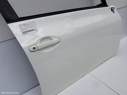 2011 TOYOTA COROLLA Right Front Door