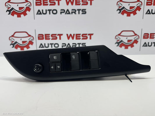 2024 TOYOTA HILUX Pwr Dr Wind Switch