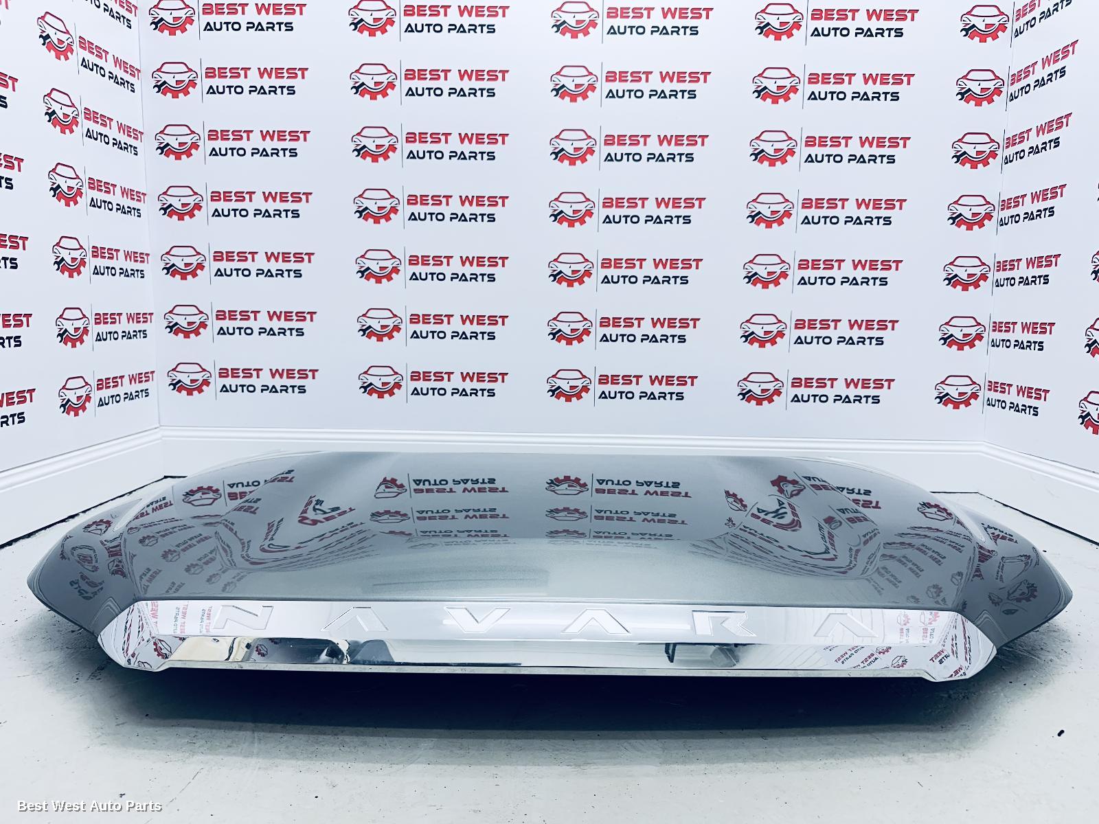 2021 NISSAN NAVARA Bonnet