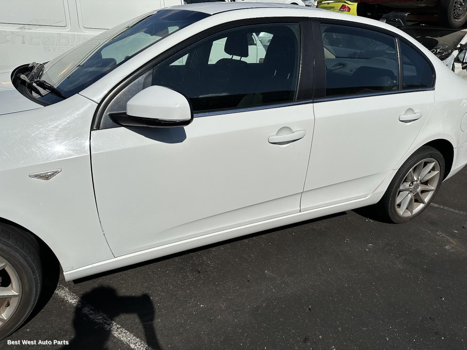 2010 FORD FALCON Left Rear Door/Sliding