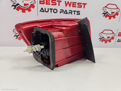 2012 VOLKSWAGEN JETTA Right Taillight