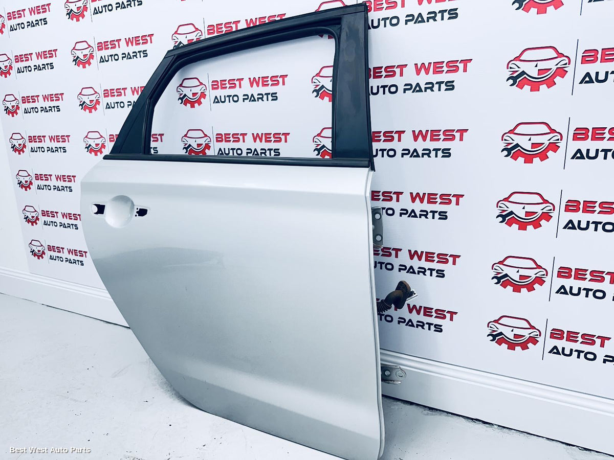 2018 HYUNDAI I30 RIGHT_REAR_DOOR_SLIDING