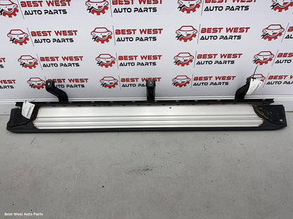 2019 MITSUBISHI PAJERO Side Step/Skirt