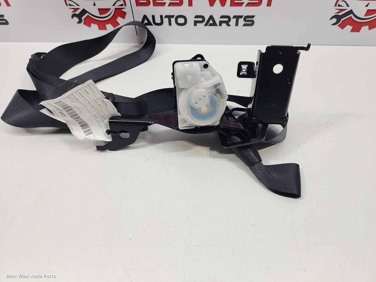 2017 SUBARU FORESTER Seatbelt/Stalk