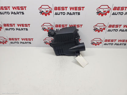 2014 HYUNDAI I30 Air Cleaner/Box