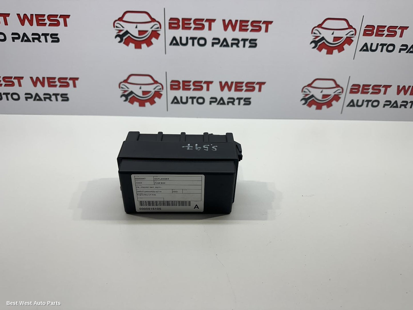 2023 MITSUBISHI OUTLANDER Fuse Box