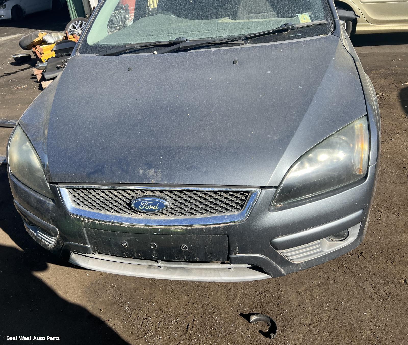 2005 FORD FOCUS Right Headlamp