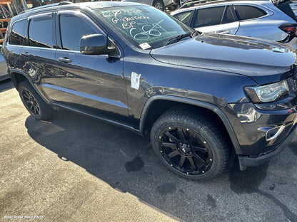 2013 JEEP GRANDCHEROKEE Radiator