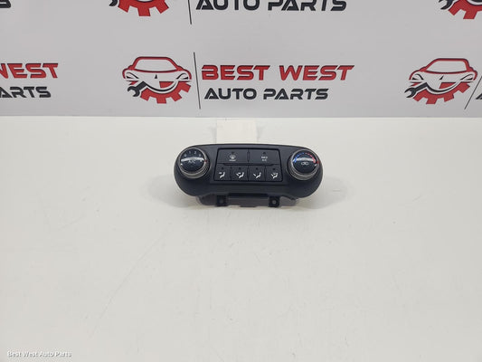 2011 HYUNDAI IX35 Heater/Ac Controls