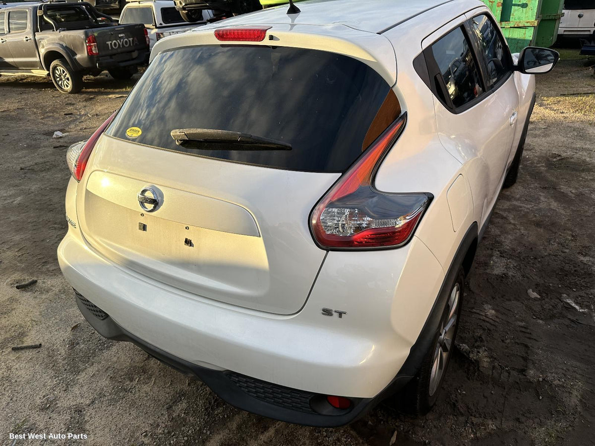 2015 NISSAN JUKE Bootlid/Tailgate