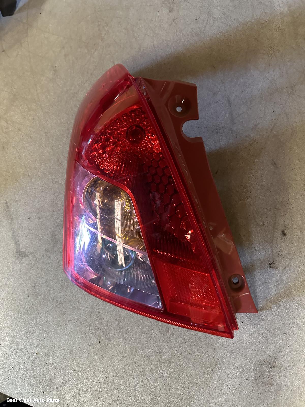 2010 SUZUKI SWIFT Left Taillight