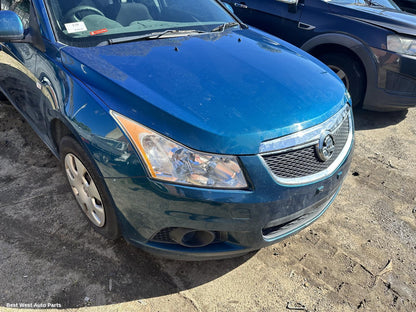 2012 HOLDEN CRUZE Right Headlamp