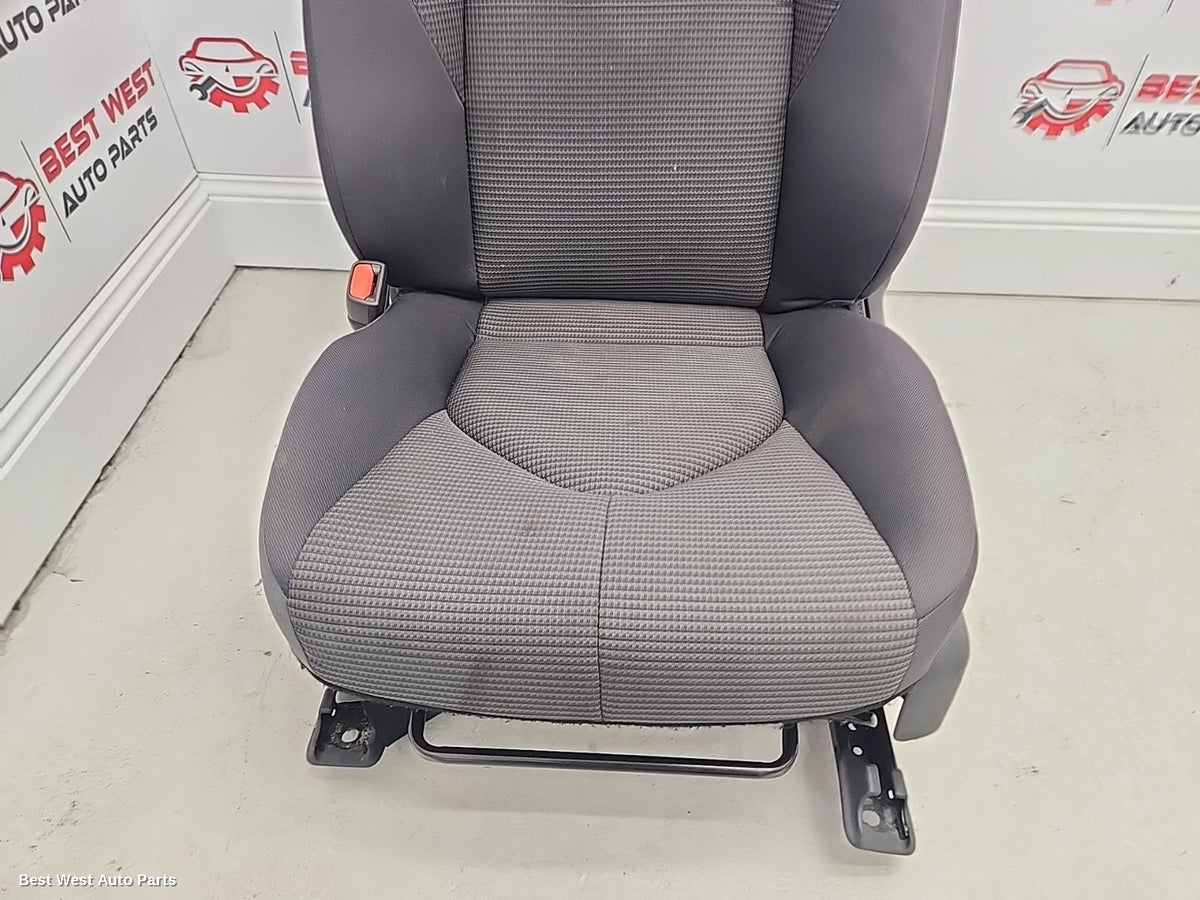 2022 TOYOTA KLUGER Front Seat