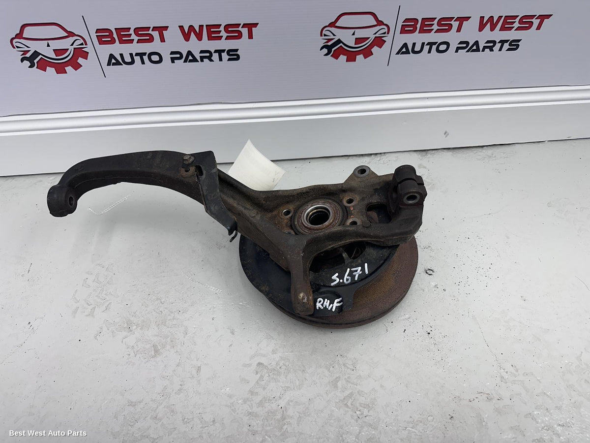 2021 NISSAN NAVARA Right Front Hub Assembly