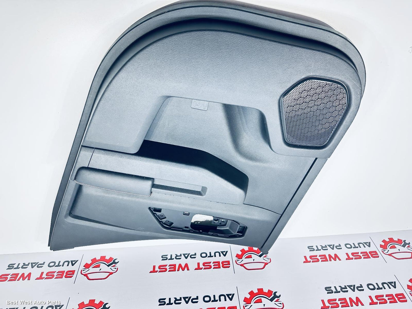 2024 MITSUBISHI TRITON Door Trim