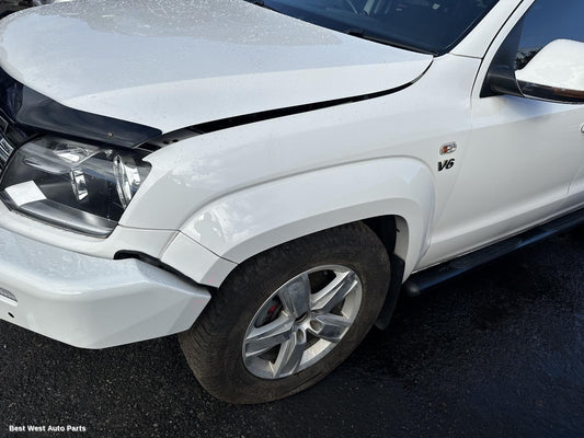 2018 VOLKSWAGEN AMAROK Left Guard