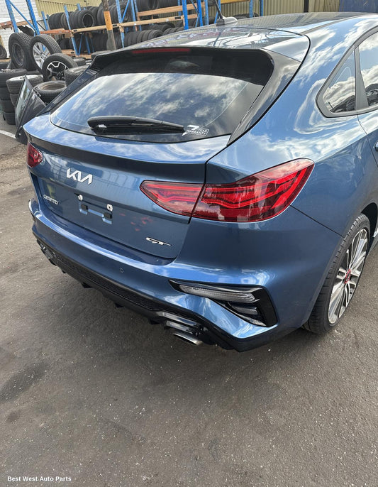 2023 KIA CERATO Right Taillight