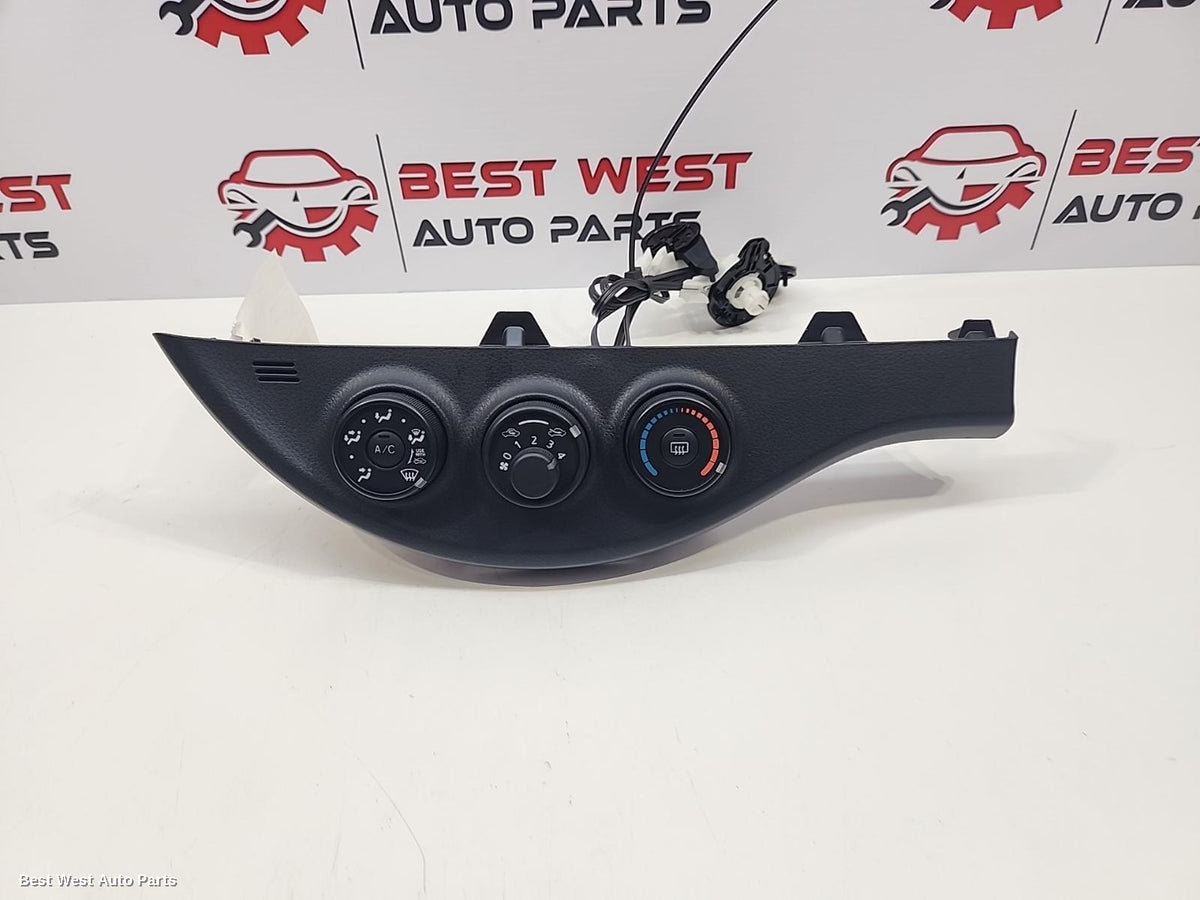 2016 TOYOTA YARIS Heater/Ac Controls