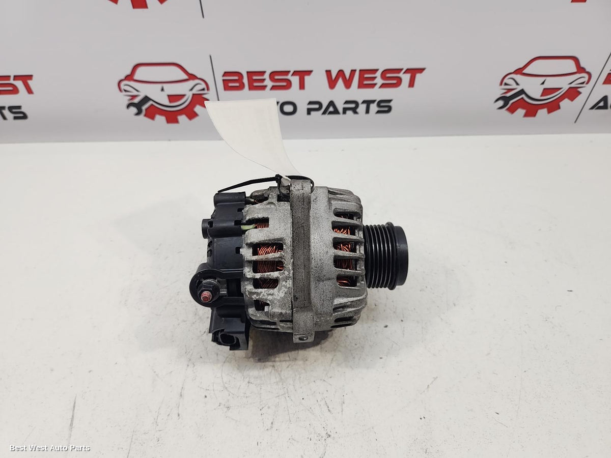 2015 HYUNDAI I30 Alternator