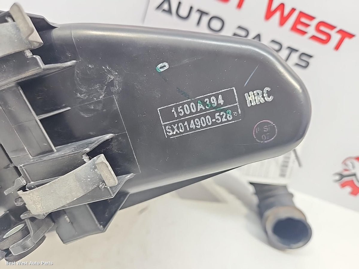 2014 MITSUBISHI MIRAGE Air Cleaner/Box