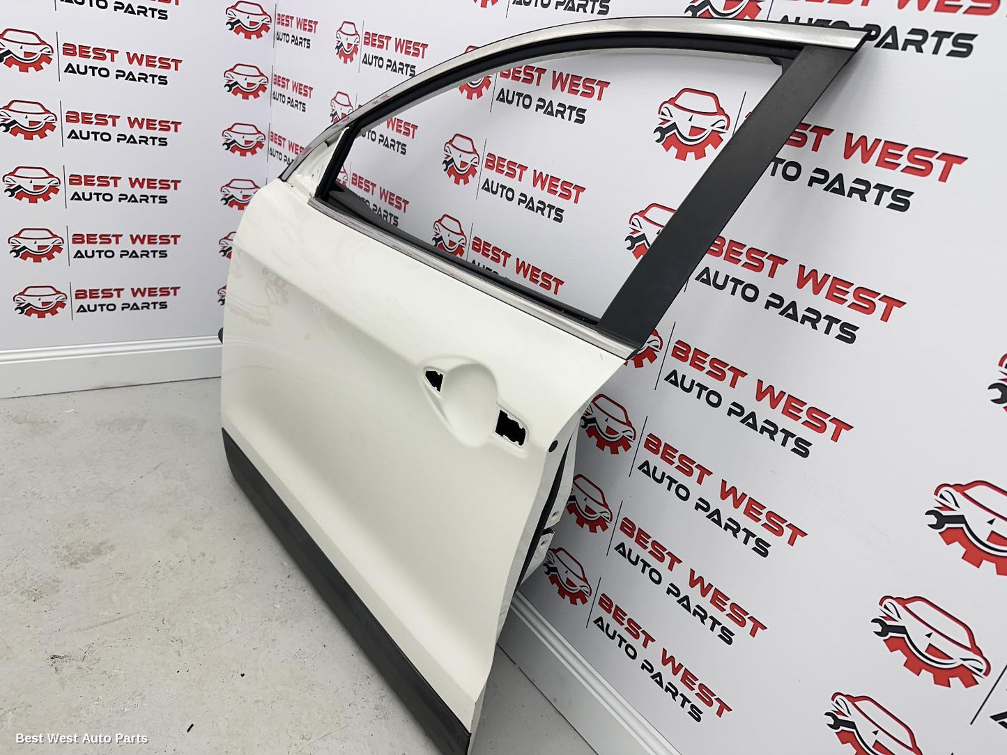 2016 NISSAN QASHQAI Left Front Door