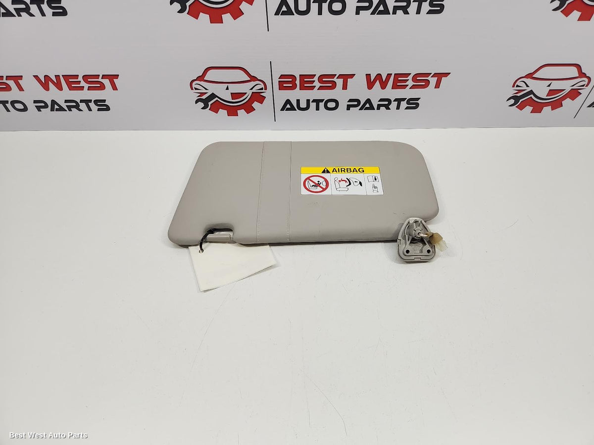 2021 NISSAN XTRAIL Sunvisor
