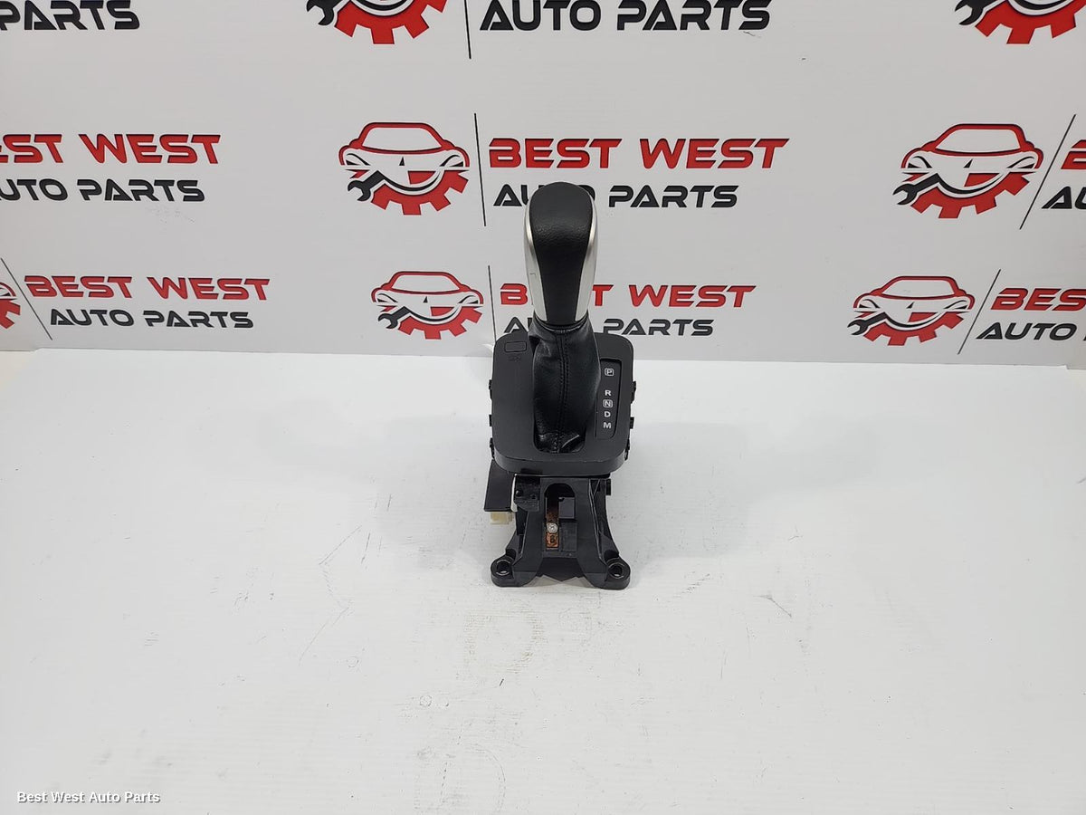 2023 SUZUKI VITARA Gear Stick/Shifter