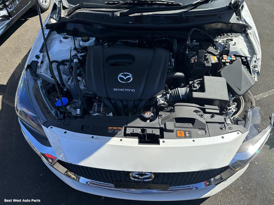 2021 MAZDA 2 Mount
