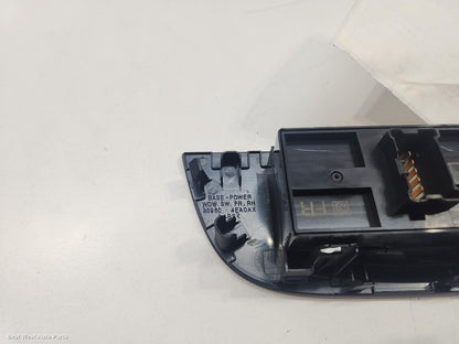 2019 NISSAN QASHQAI Pwr Dr Wind Switch