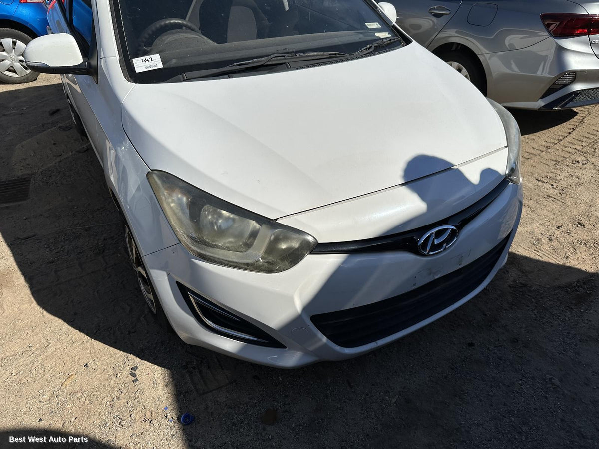 2013 HYUNDAI I20 Wiper Motor