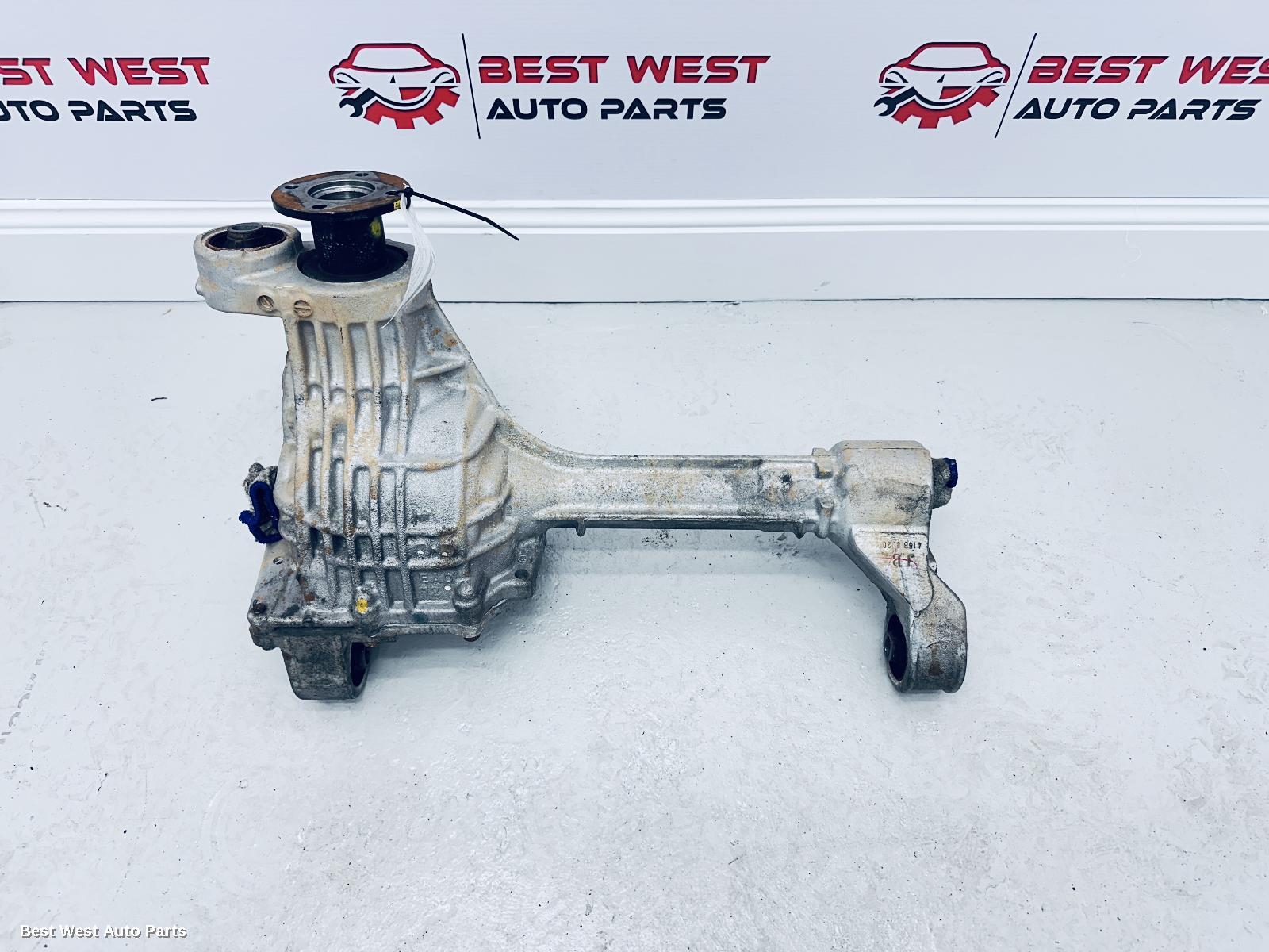 2021 NISSAN NAVARA Differential Centre