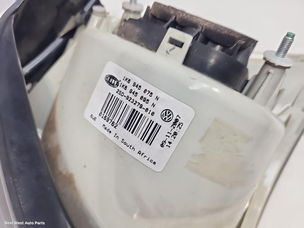 2008 VOLKSWAGEN GOLF Left Taillight
