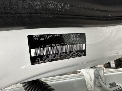2021 MITSUBISHI OUTLANDER Side Step/Skirt